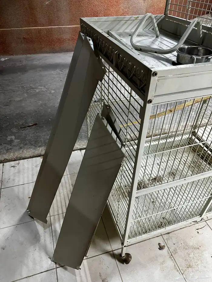 قفص ببغاء كبير و استاند بعجلات 5