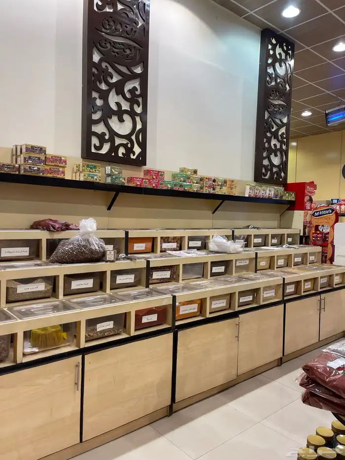 ديكورات محل مكسرات وعطارة للبيع 0