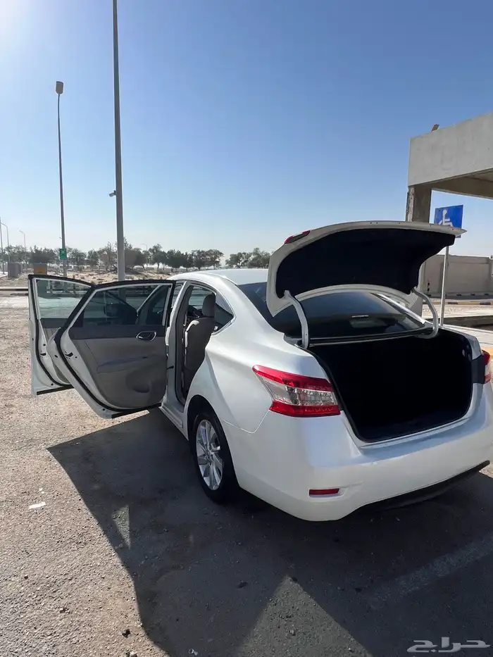 نيسان سينترا 2016 4