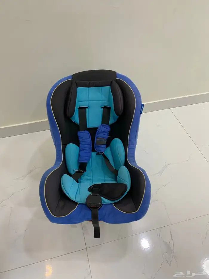 مقعد سياره لاطفال من سنه حتى ست سنوات 0