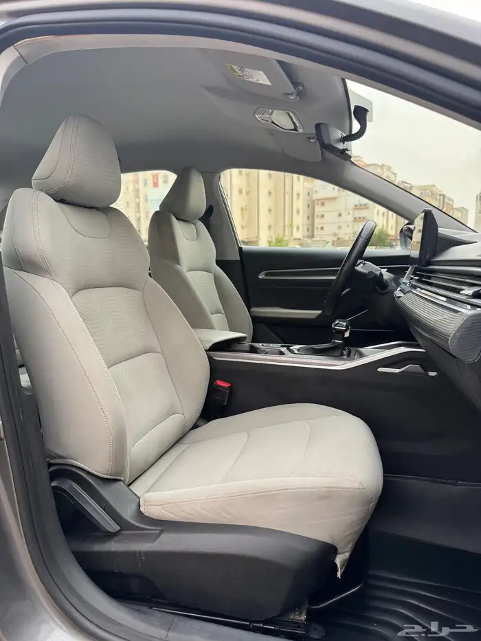 جيلي امجراند 7 موديل 2023 السعر 26000 الف 7