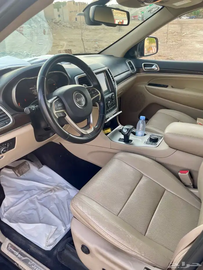 جراند شروكي 2014 نظيف 8