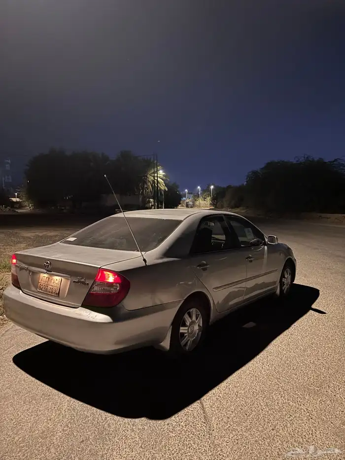 كامري 2004 للبيع أو البدل 3