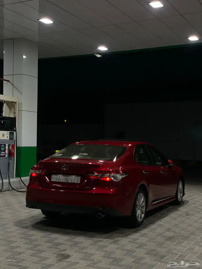 للبيع كامري 2018 اول مالك نظيفة ممشى قليل 6