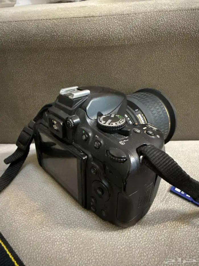 كاميرا نيكون مع عدسات 1