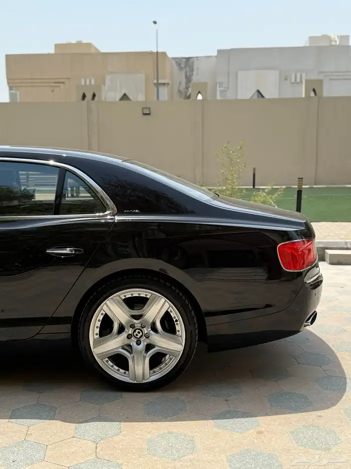 بنتلي موديل 2014 فلانيج سبير 9