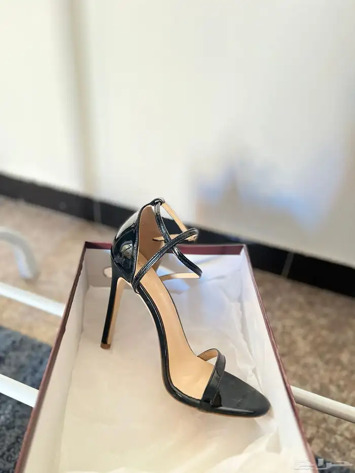 كعب عالي مفتوح 0