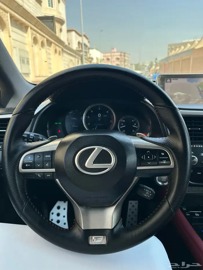 لكزس RX350 فل Fsport 2017 14