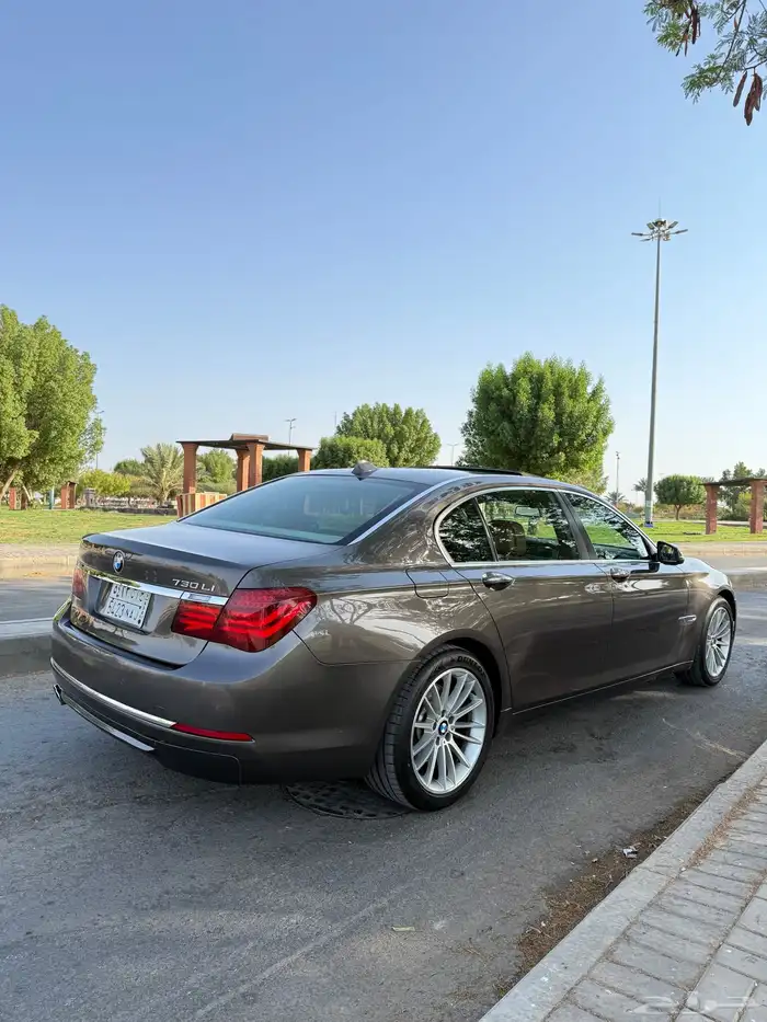 BMW 730LI ممشى قليل 3