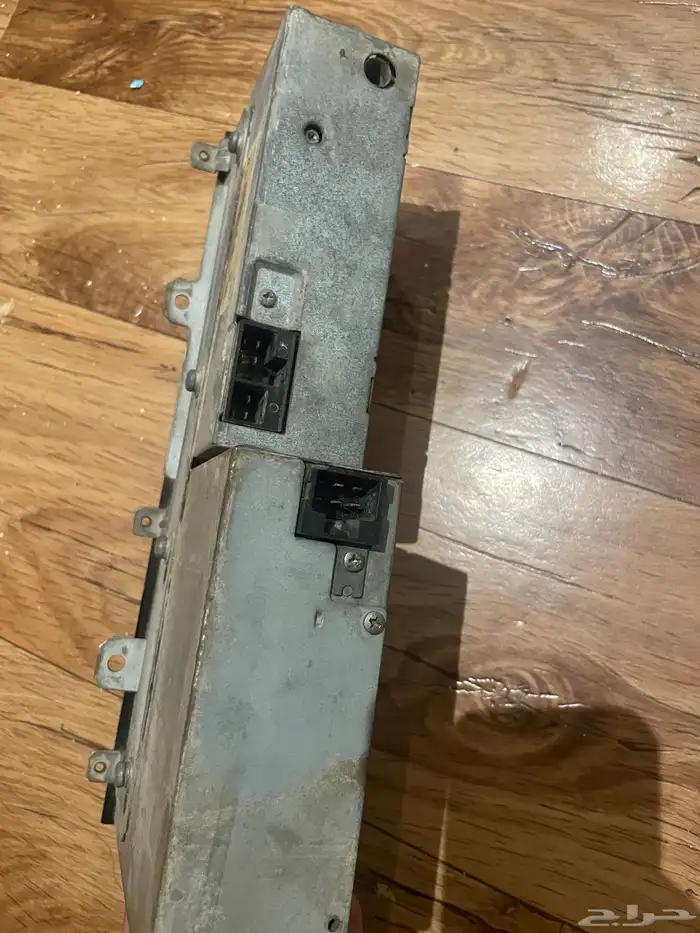 للبيع مسجل و كاست نيسان سيدرك موديل 82 4