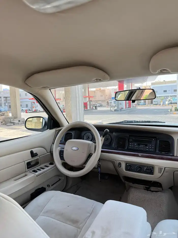 فورد كراون فكتوريا 20