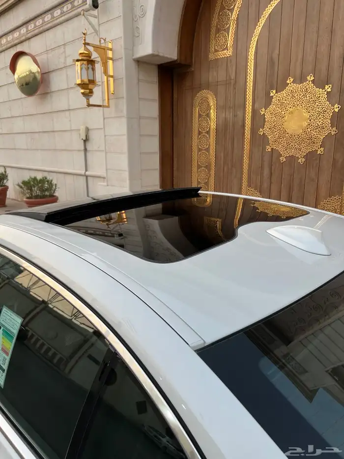 للبيع بي ام دبليو 2021 - 730 li بحالة الجديده 12