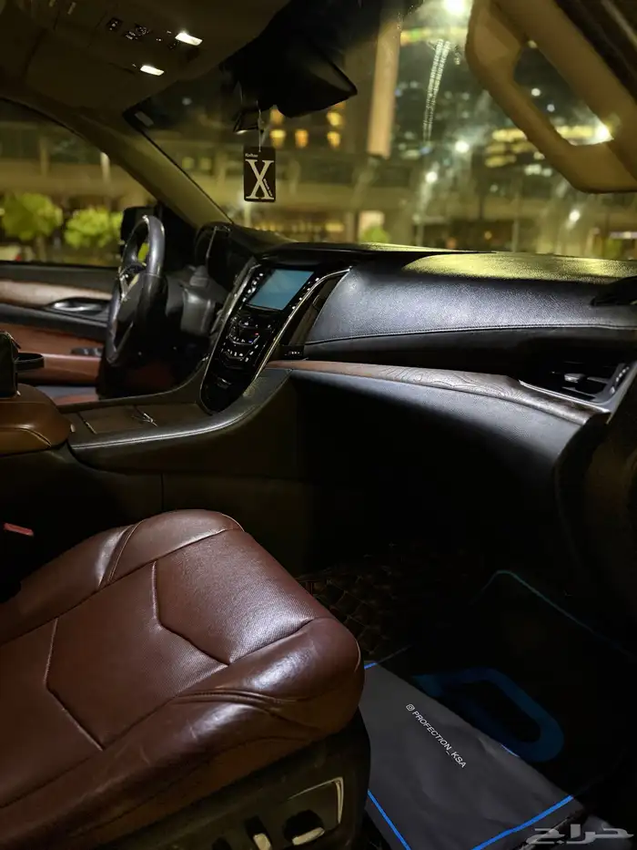 اسكاليد موديل 2018 مالك واحد فقط النظافه شرط 16