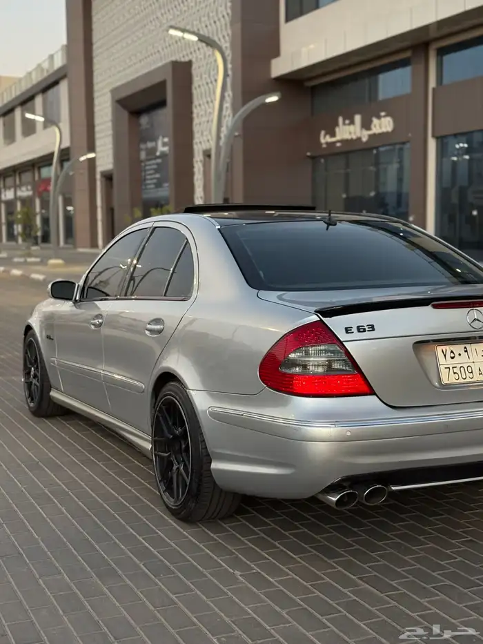 للبيع مرسيدس E350 2006 2