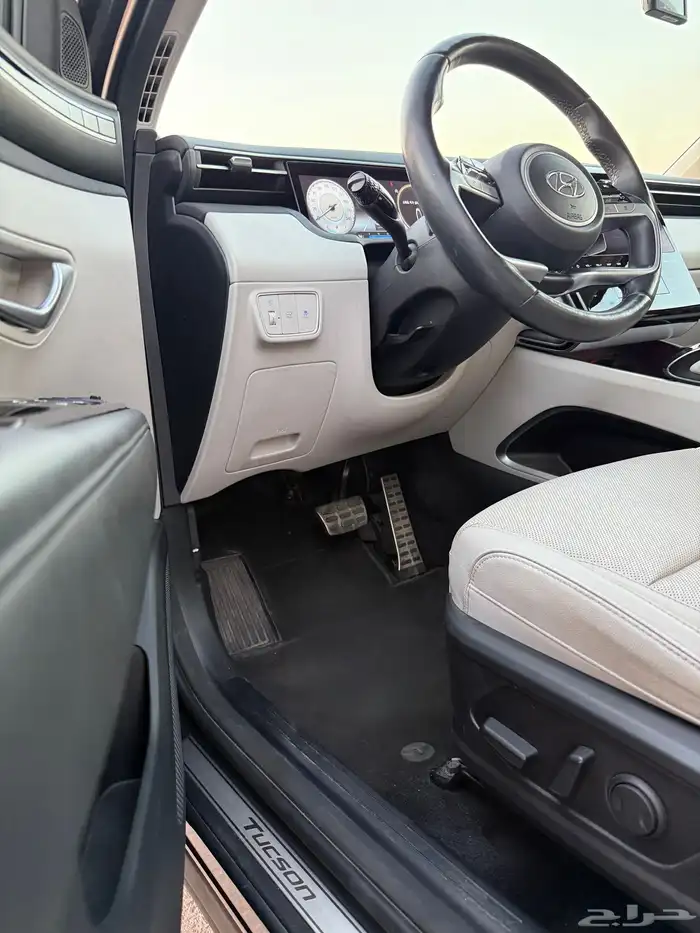 توسان 2022 - 1600cc اعلا مواصفات بدون بنورما وكاله للبيع 18