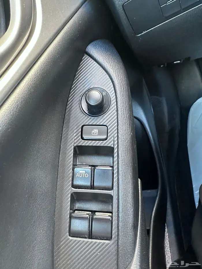 سيارة للبيع 11