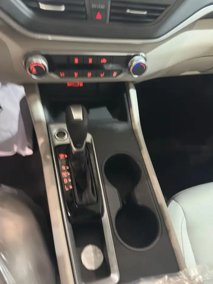 نيسان التيما S استندر 2024 اسود رصاصي ازرق عرض خاص 22