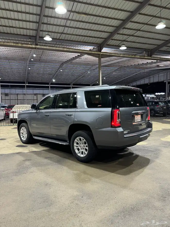 يوكن 2020 SLE عداد 70 الف كم . 3