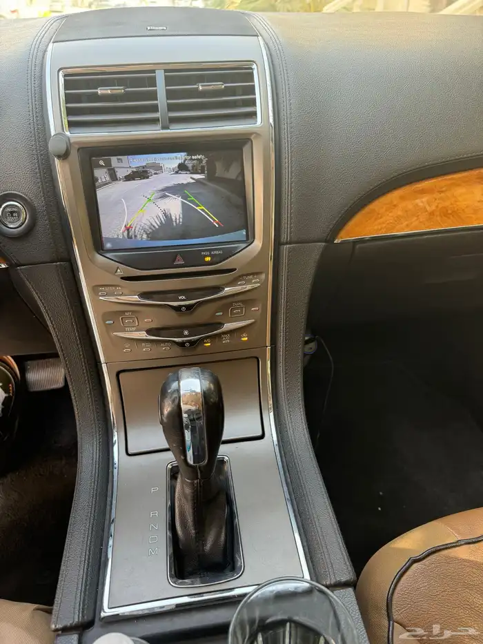 فورد لنكون 9