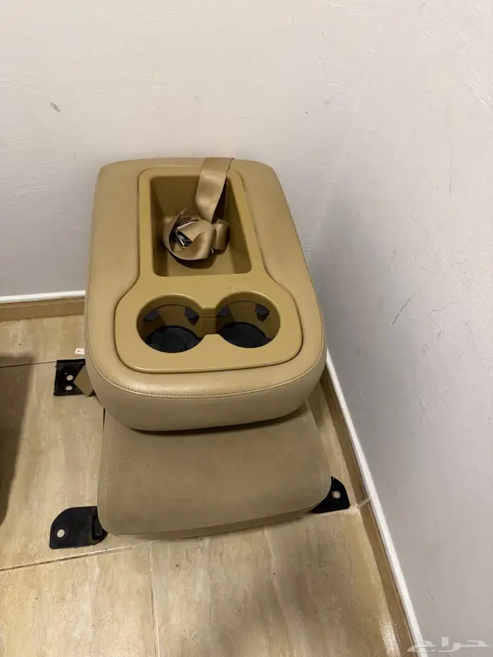 تكايه يوكن تركب علي مديلات من 2007لي 2014 0