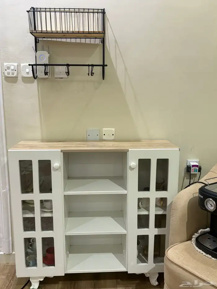 دولاب ركن كوفي مع معلاق برف 1