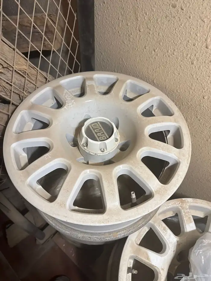 للبيع جنوط برايد 16 1