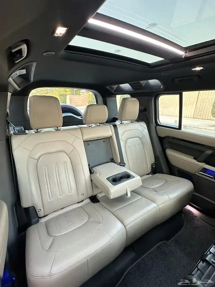 ديفندر 6 سلندر 2022 تحت الضمان HSE ( تم البيع ) 34