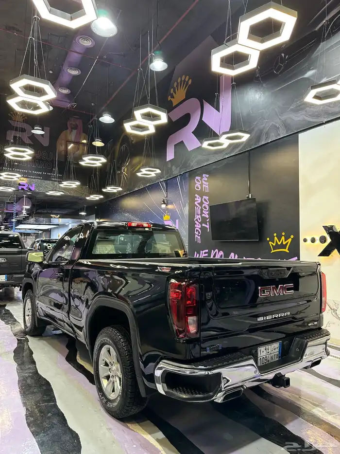 سييرا 2023 اسود قير علاق SLE وارد الجميح 6