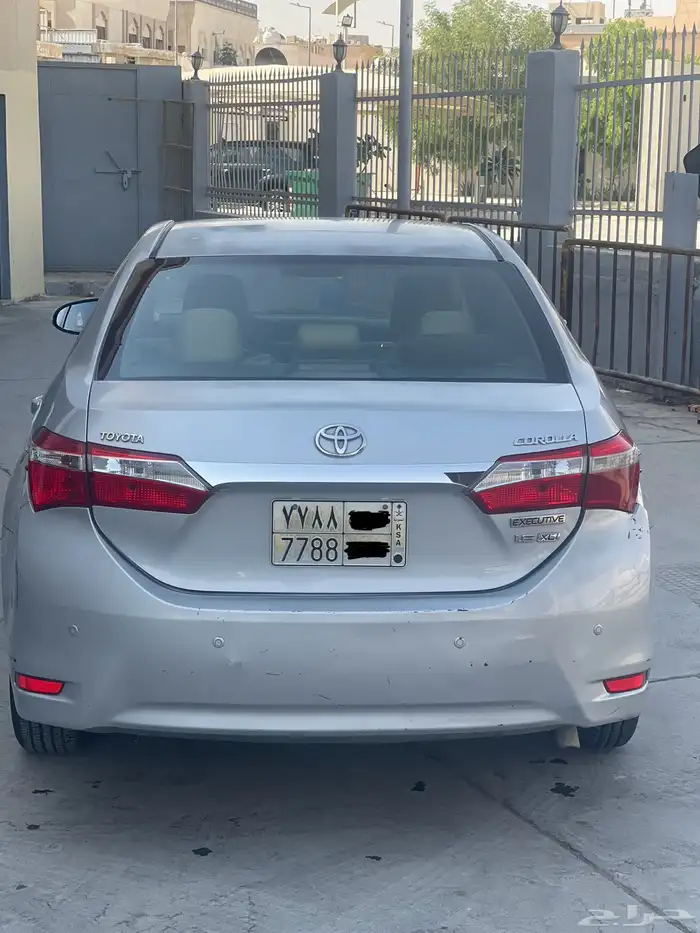 تويوتا كورولا 2016 3