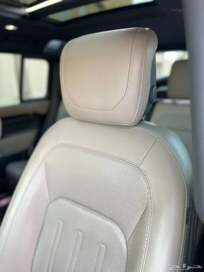 ديفندر 6 سلندر 2022 تحت الضمان HSE ( تم البيع ) 19