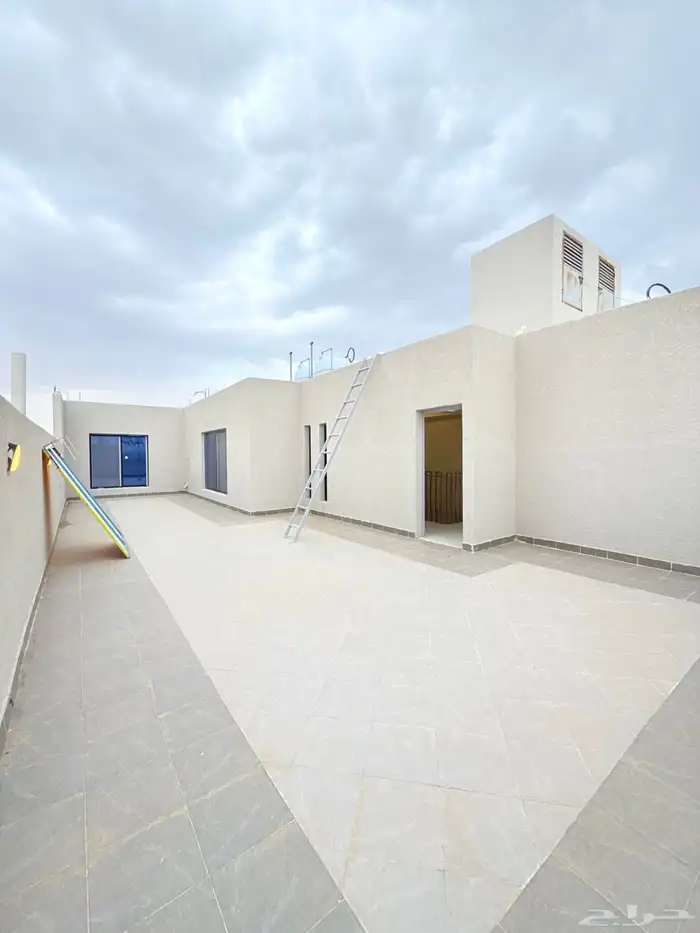 للبيع روف علوي بملحق ح التضامن الثمانين بسعر620الف 20