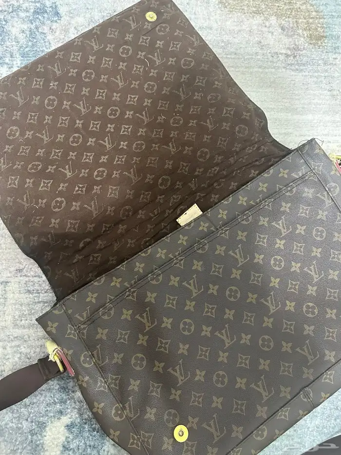 شنطة لابتوب كبيرة 2