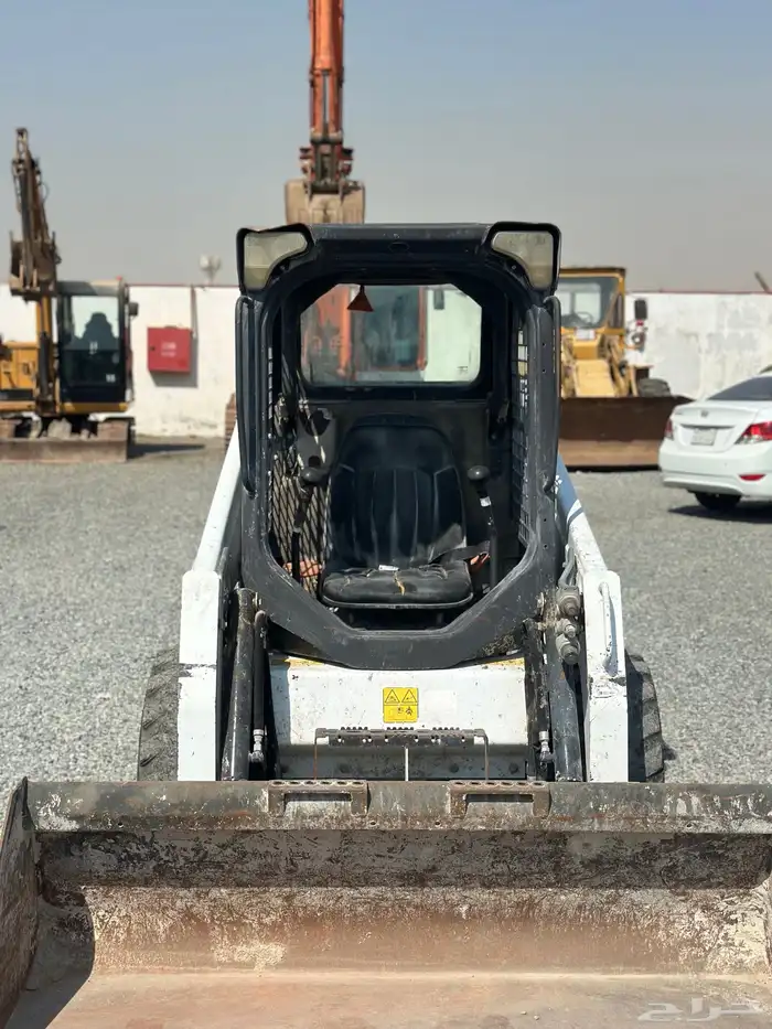 بوبكات مقاس S450 موديل 2018 نظيف جدا 3