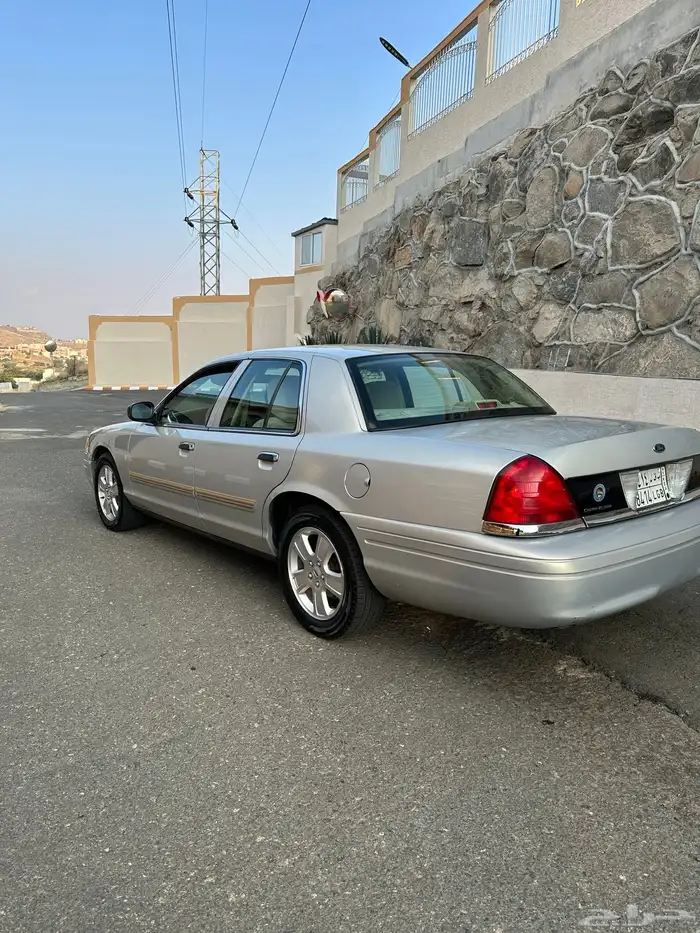 فورد كروان فكتوريا 2011 وكاله 13