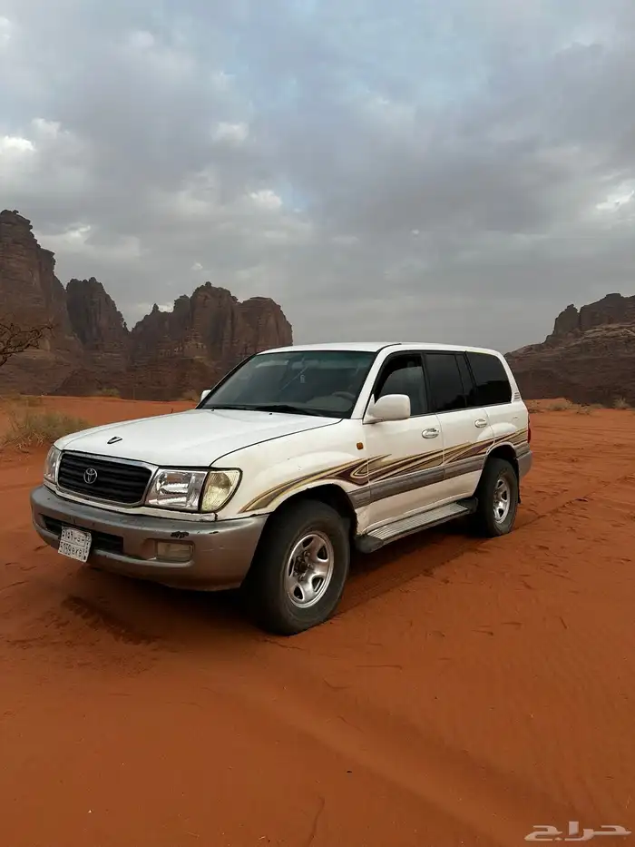 لاندكروزر2000 2