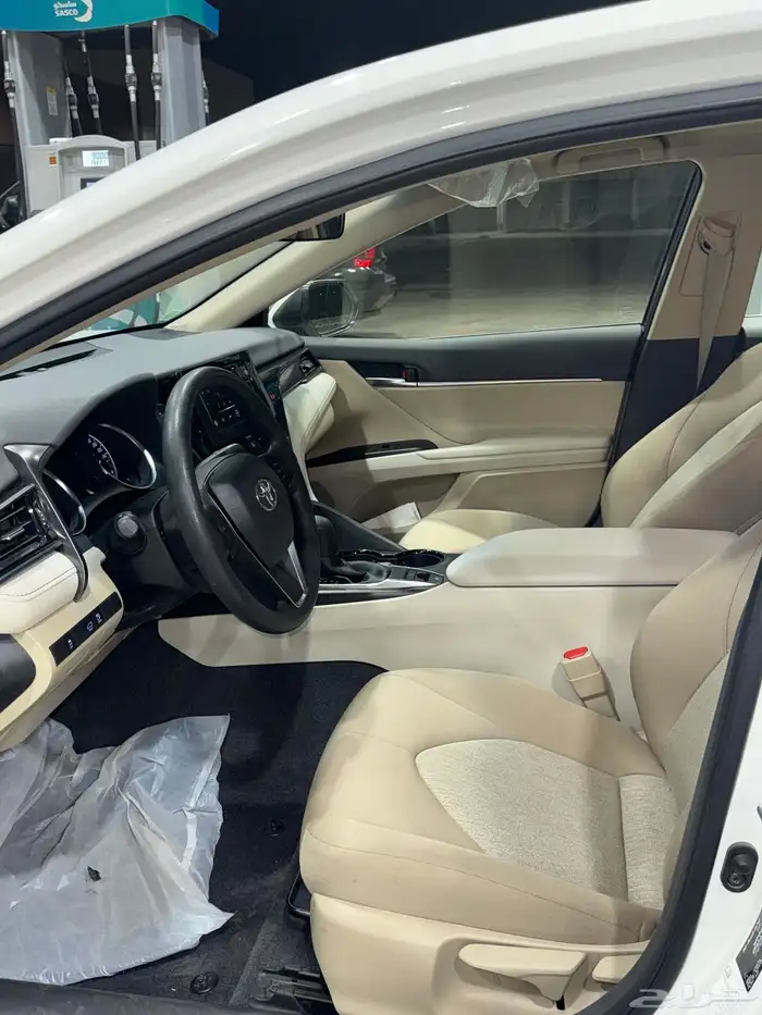 كامري 2022 بانزين (تم البيع) 6