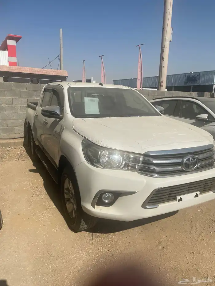 تويوتا هايلوكس بنزين خليجي موديل 2016 اصفار مخزن 0