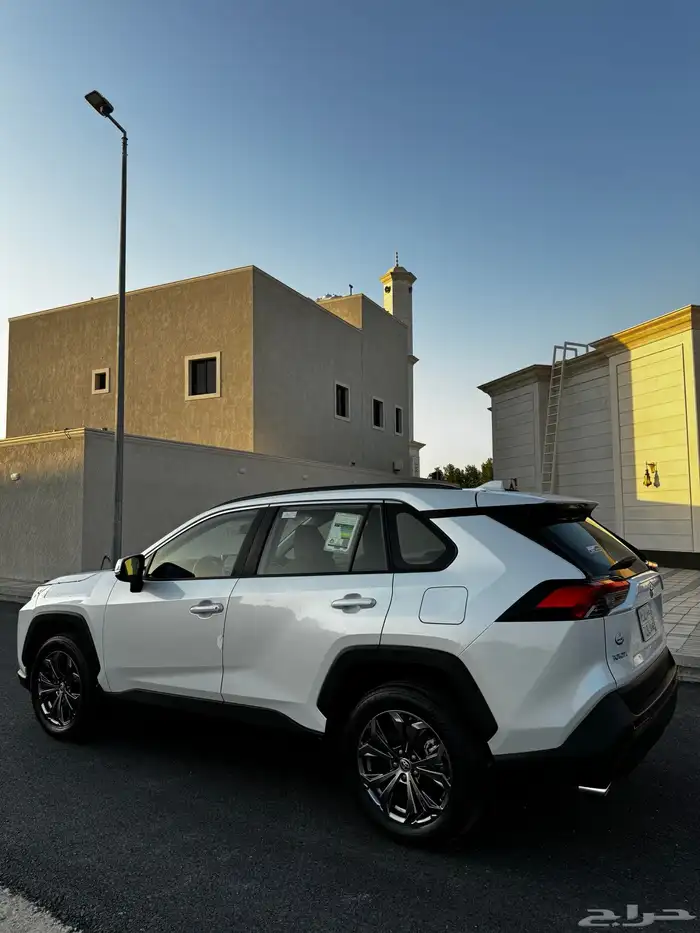 راف فور 2023 فل كامل سعودي 46