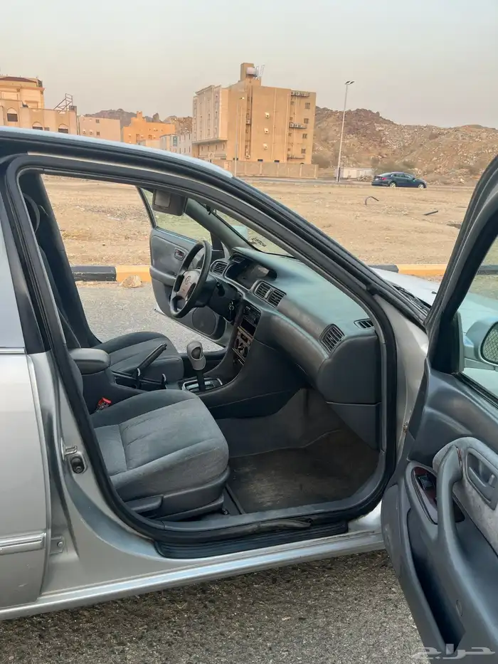 كامري 2002 نظيفة تماتيك 17