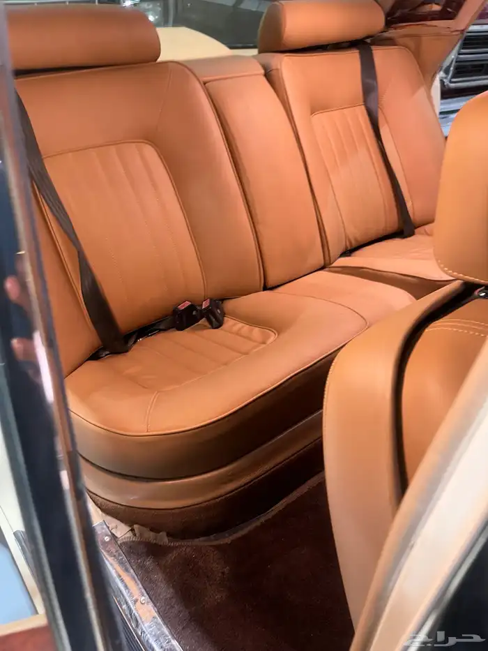 رولز رويس 1984 8