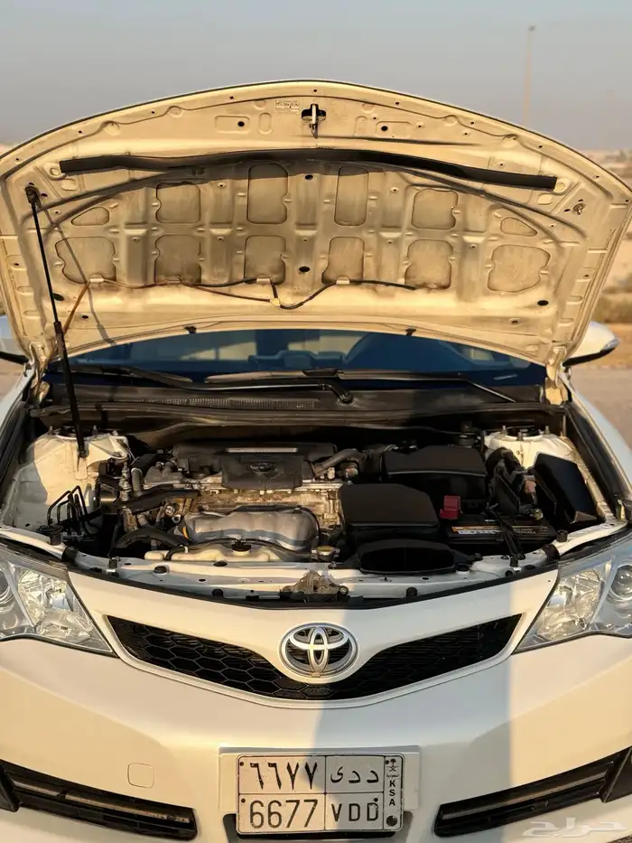 للبيع كامري 2012 36