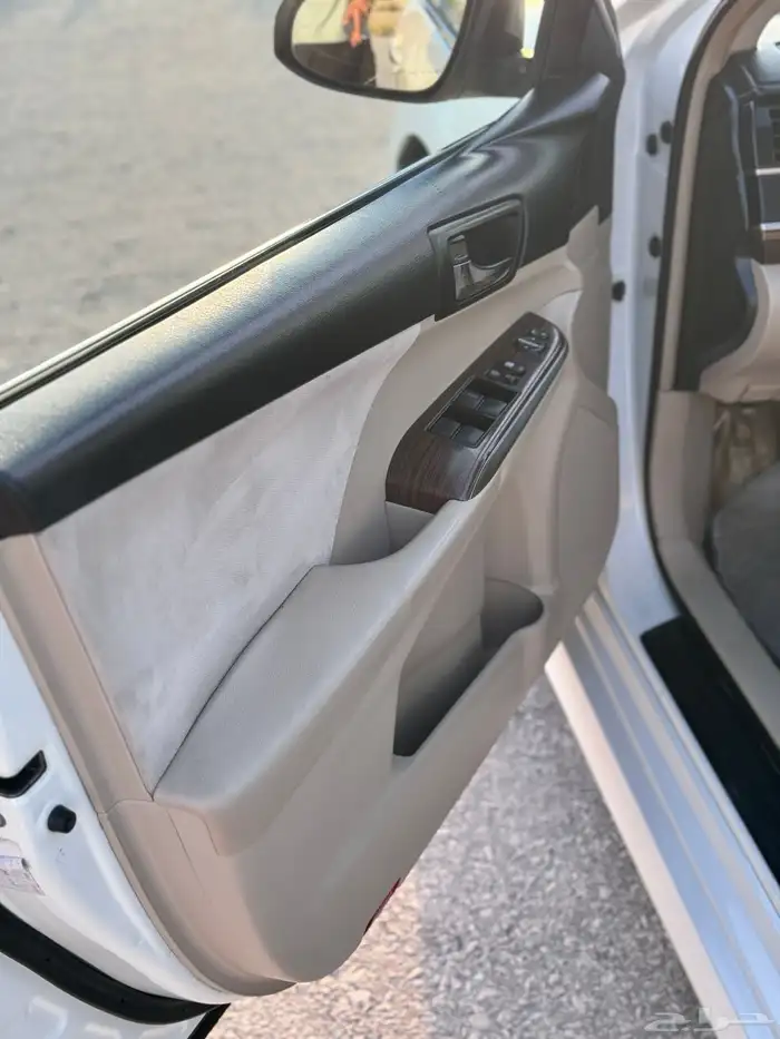 للبيع كامري 2012 23