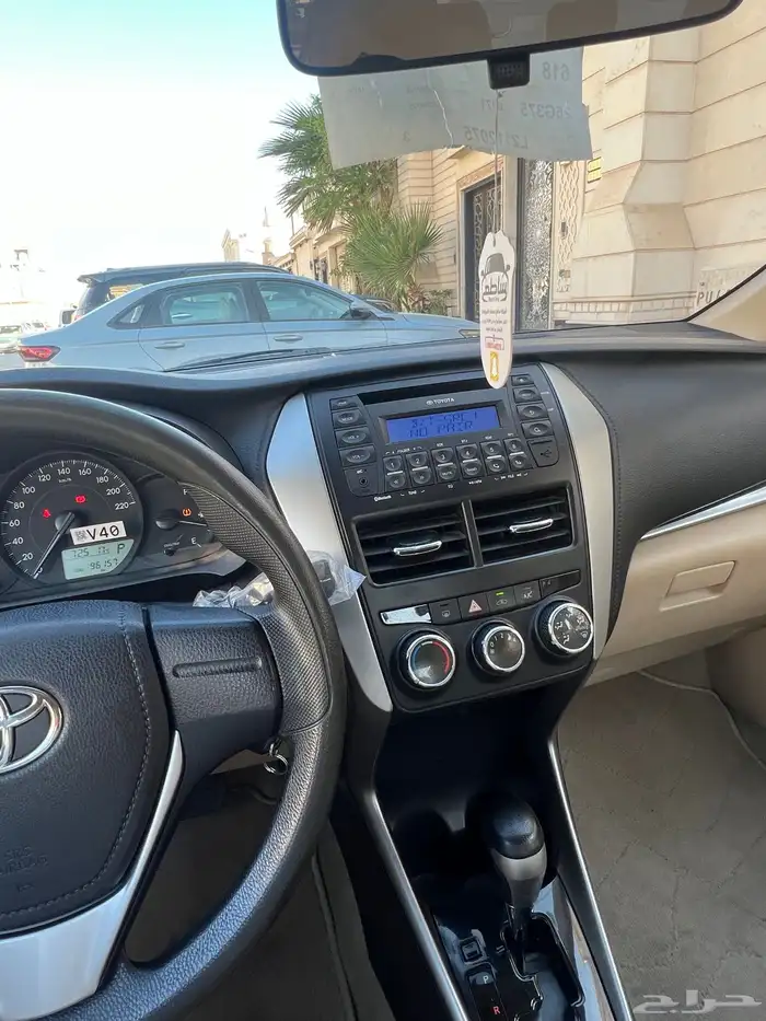 تايوتا يارس 8