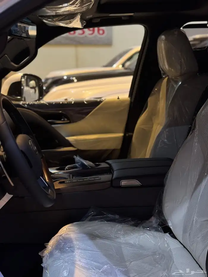 لكزس بي بي 2025 وارد الساير شد بلد 9