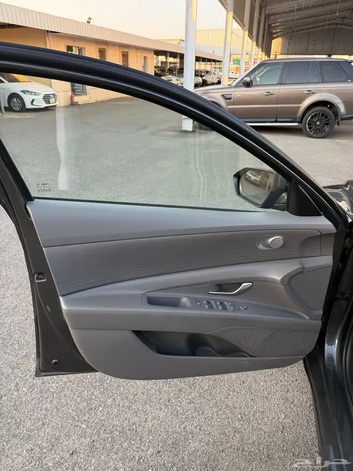 للبيع هيونداي النترا 2022 13