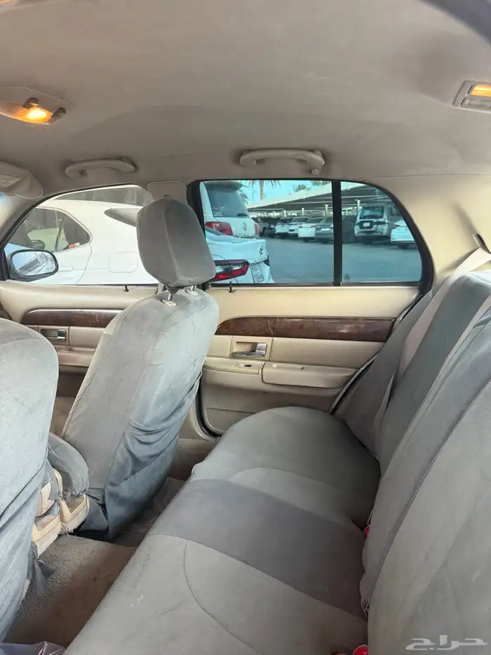 فورد ماركيز 2009 LS . 21