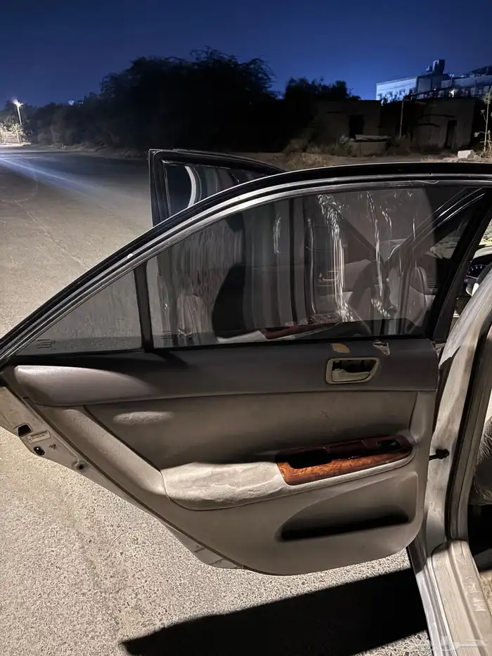 كامري 2004 للبيع أو البدل 4