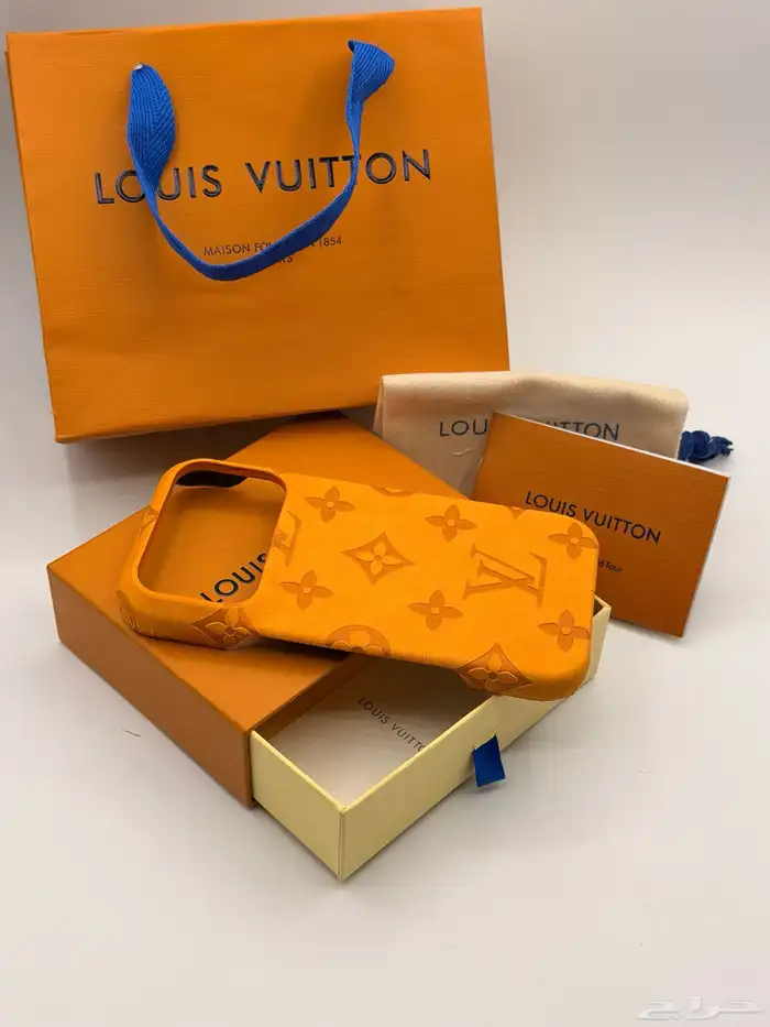 بيوت جوال أيفون 17 ماركات عالمية 48