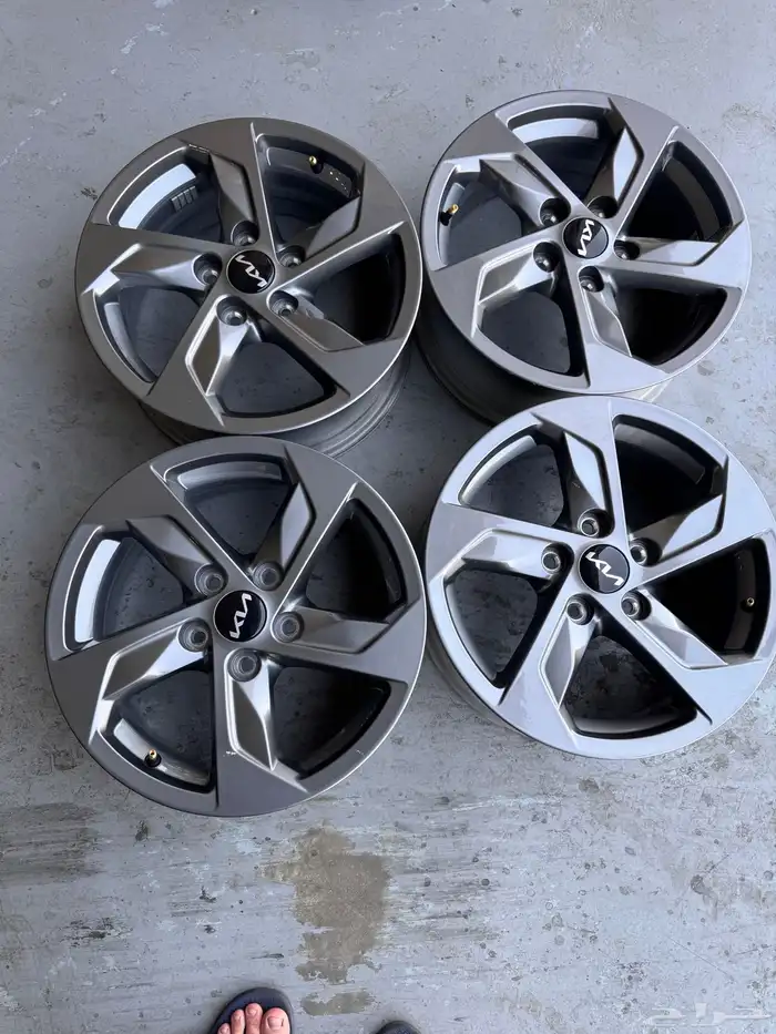 جنوط كيا k5 اصلي الوكالة مقاس 16 موديل 2024 0