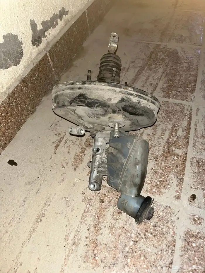 يارس موديل 2011 0